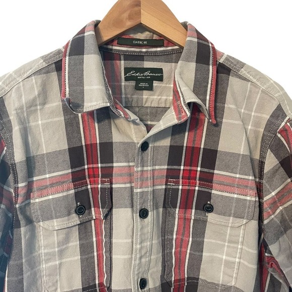 Eddie Bauer Classic Fit  Cotton Red and Gray Plaid Flannel Shirt Sz L - Picture 2 of 7